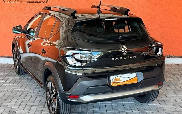 imagem-https://www.socarrao.com.br/sc-vehicle-images-prod/987199/1789125056591-7967952_2_B_77c86e7d90.jpeg