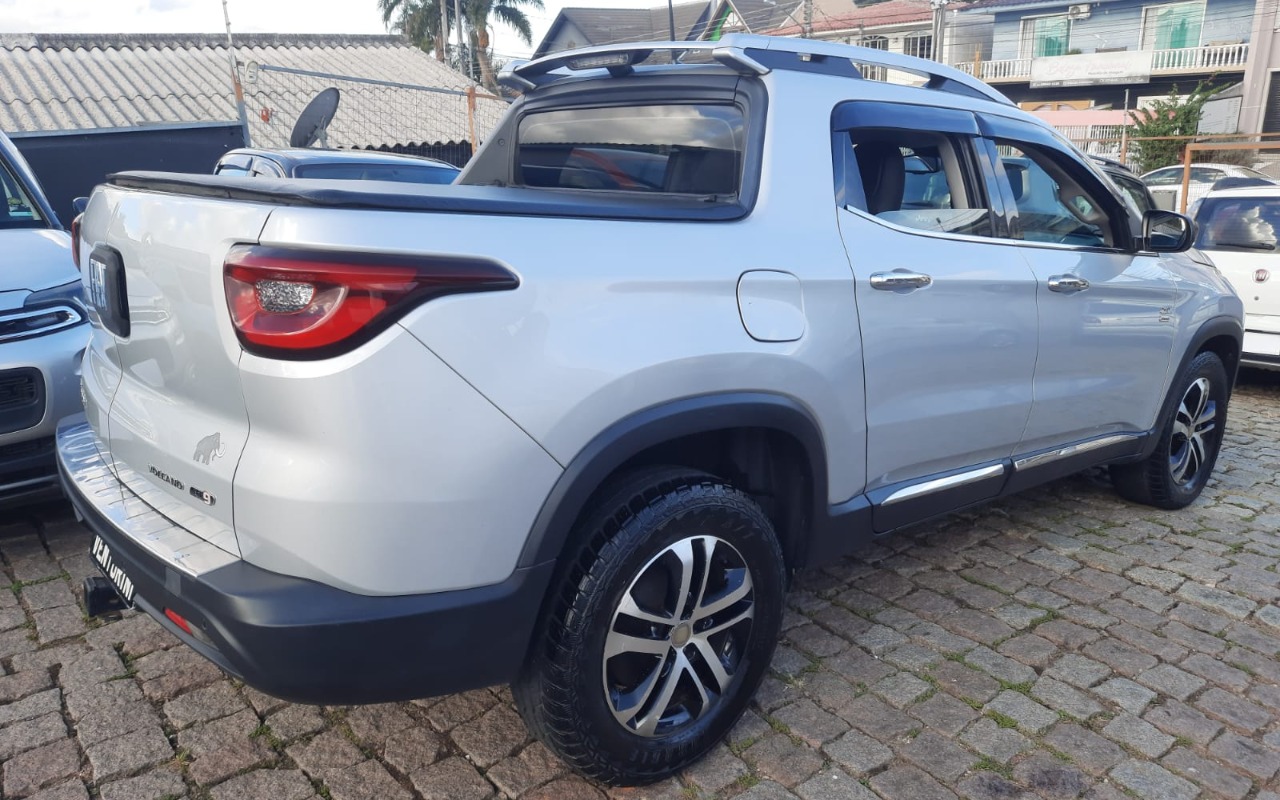 imagem-https://www.socarrao.com.br/sc-vehicle-images-prod/987238/1775569036677-SU1HLTIwMjYwNDA3LVdBMDAyMS5qcGc.jpg