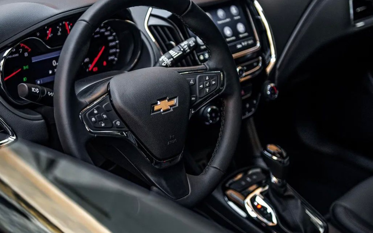 imagem-https://www.socarrao.com.br/sc-vehicle-images-prod/987319/1775580873507-cGFpbmVsIDIuanBlZw.jpeg