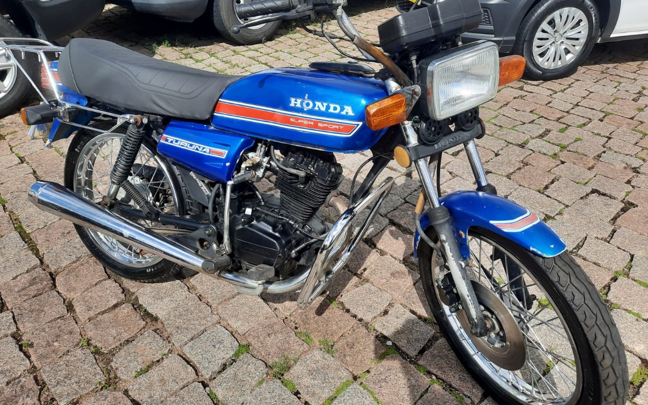 imagem-https://www.socarrao.com.br/sc-vehicle-images-prod/987404/1775570123550-SU1HLTIwMjUxMDI0LVdBMDAxMC5qcGc.jpg