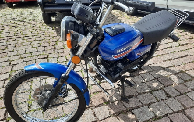 imagem-https://www.socarrao.com.br/sc-vehicle-images-prod/987404/1775570123798-SU1HLTIwMjUxMDI0LVdBMDAxMy5qcGc.jpg