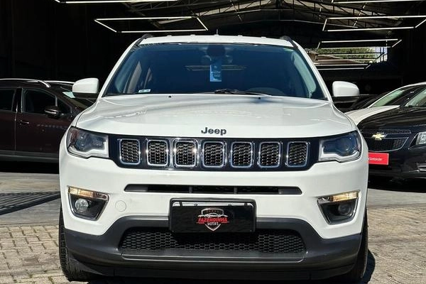 imagem-https://www.socarrao.com.br/sc-vehicle-images-prod/987457/1785962097716-7401312_4_B_03038c58b9.jpeg