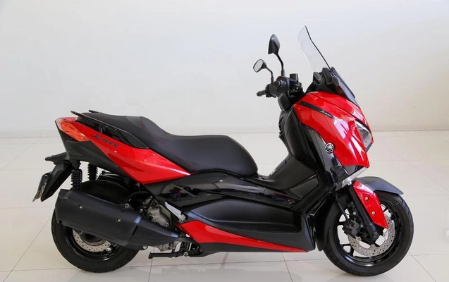 imagem-https://www.socarrao.com.br/sc-vehicle-images-prod/987510/1789067620081-7960064_0_B_b5c870194c.jpeg
