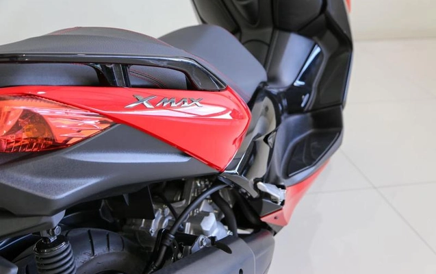 imagem-https://www.socarrao.com.br/sc-vehicle-images-prod/987510/1789067620087-7960064_0_B_1a903a54fe.jpeg