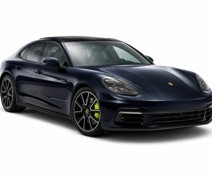 Porsche Panamera 4 2.9 (Híbrido) 2023 Preto — foto 1 de 3