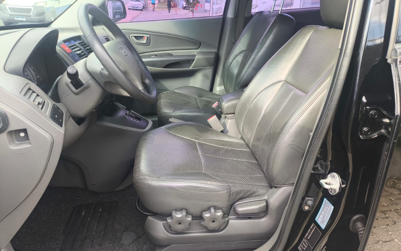 imagem-https://www.socarrao.com.br/sc-vehicle-images-prod/987576/1775595890028-MjdkYmE3NWQtODkwMC00NDQzLTllN2ItNzA0ZDZlZDUzZWQxLmpmaWY.jfif