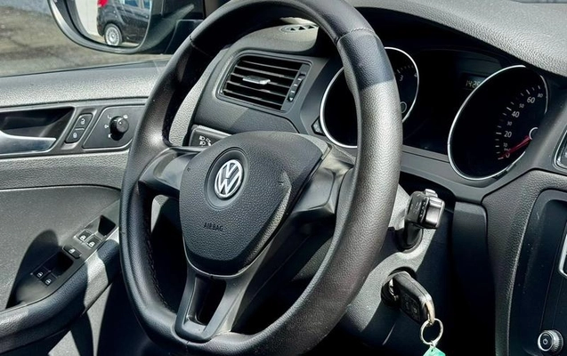 imagem-https://www.socarrao.com.br/sc-vehicle-images-prod/987617/1786027356171-7961210_4_B_b559cdbda5.jpeg