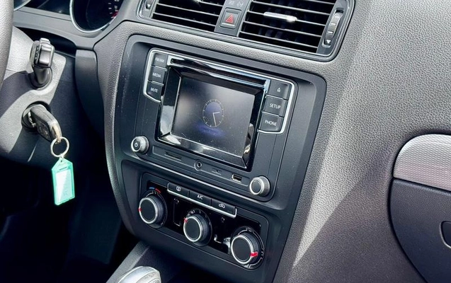imagem-https://www.socarrao.com.br/sc-vehicle-images-prod/987617/1786027356172-7961210_11_B_2d556752e2.jpeg