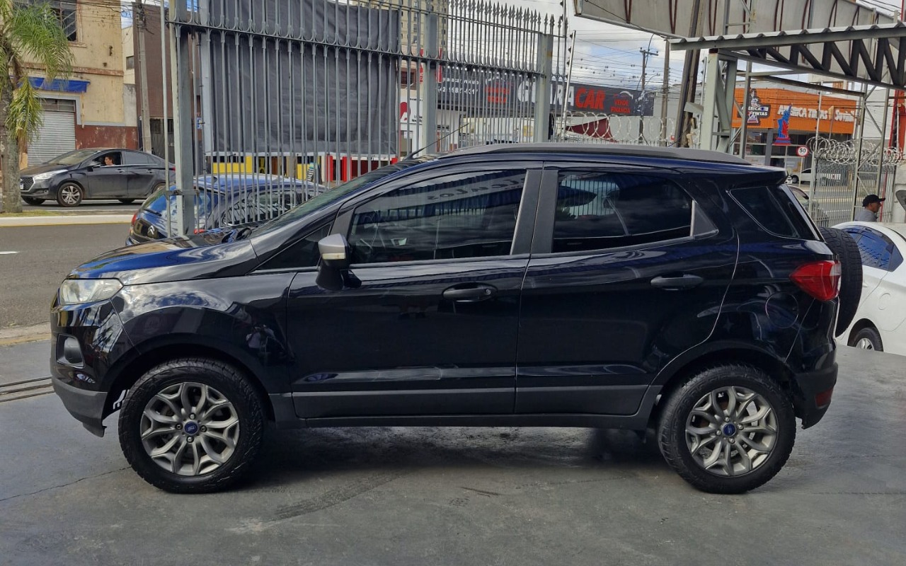 imagem-https://www.socarrao.com.br/sc-vehicle-images-prod/987630/1775574201830-OC5qcGVn.jpeg