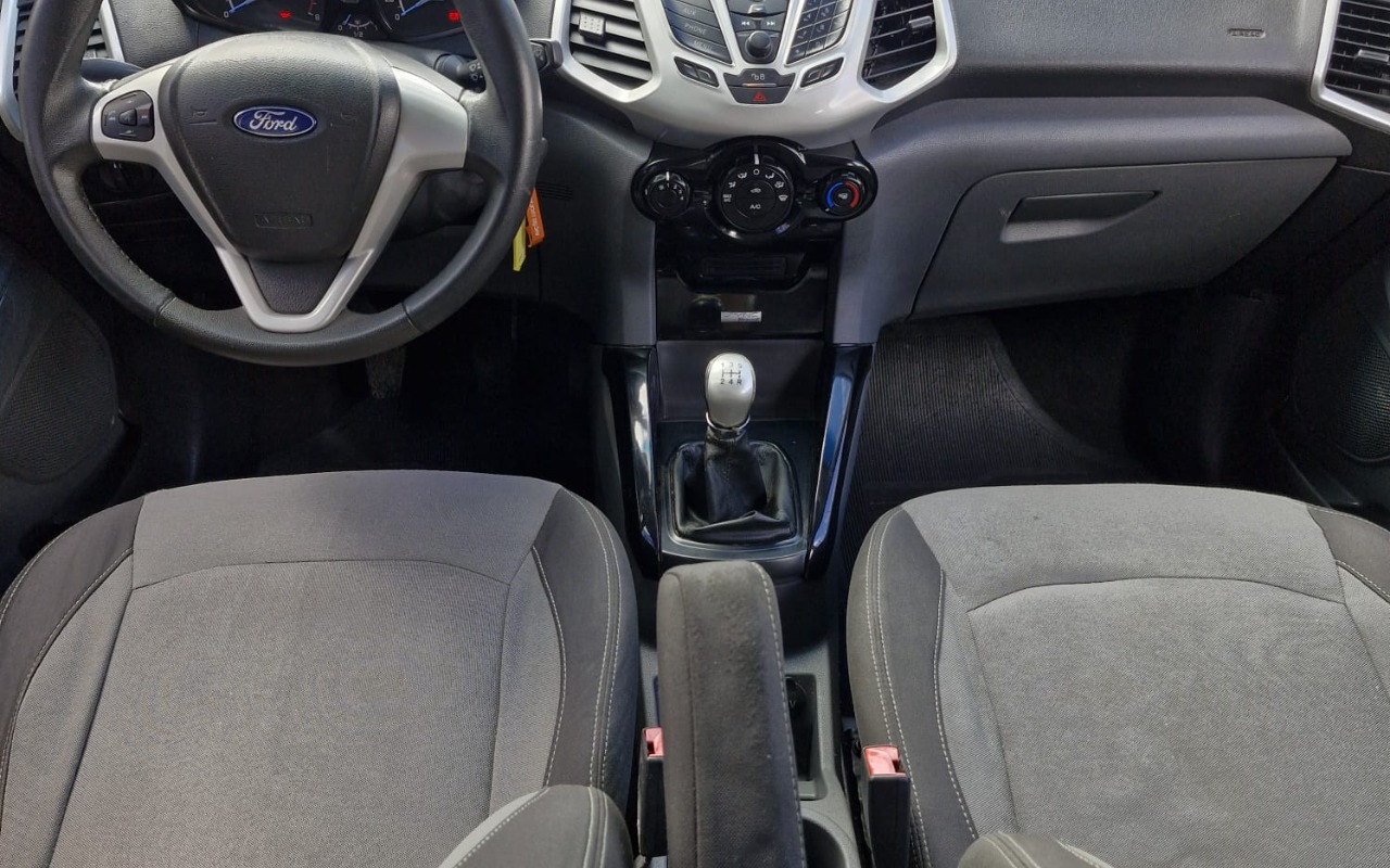 imagem-https://www.socarrao.com.br/sc-vehicle-images-prod/987630/1775574203228-MTEuanBlZw.jpeg