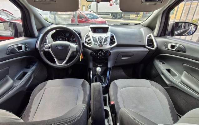 imagem-https://www.socarrao.com.br/sc-vehicle-images-prod/987630/1775574203613-MTAuanBlZw.jpeg