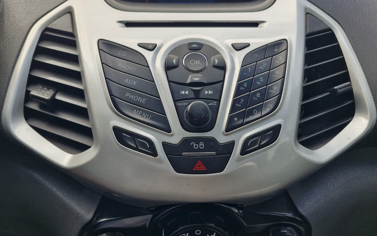 imagem-https://www.socarrao.com.br/sc-vehicle-images-prod/987630/1775574203802-MjAuanBlZw.jpeg