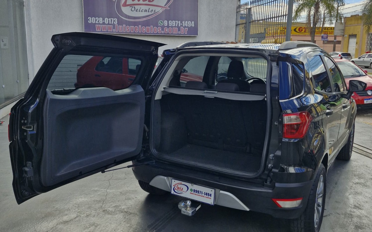 imagem-https://www.socarrao.com.br/sc-vehicle-images-prod/987630/1775574204051-MTcuanBlZw.jpeg