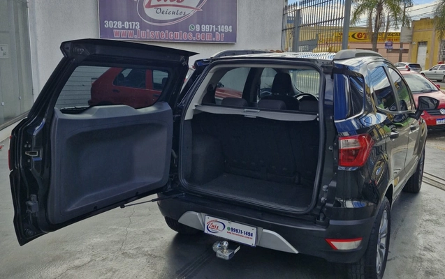 imagem-https://www.socarrao.com.br/sc-vehicle-images-prod/987630/1775574204051-MTcuanBlZw.jpeg