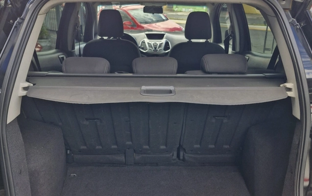imagem-https://www.socarrao.com.br/sc-vehicle-images-prod/987630/1775574204216-MTguanBlZw.jpeg