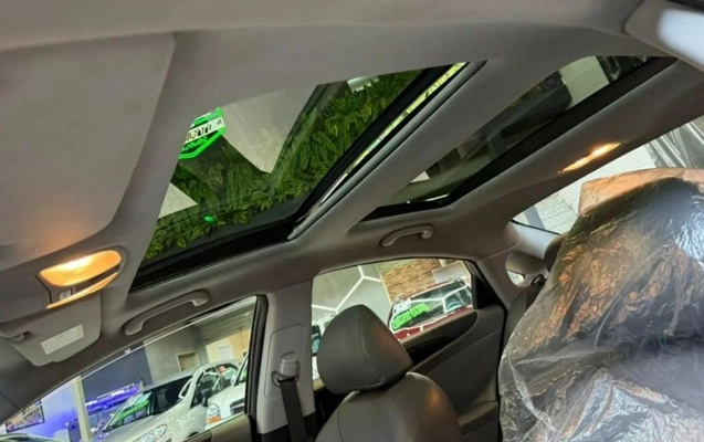 imagem-https://www.socarrao.com.br/sc-vehicle-images-prod/987672/1777070452566-gb-160c44f.jpeg
