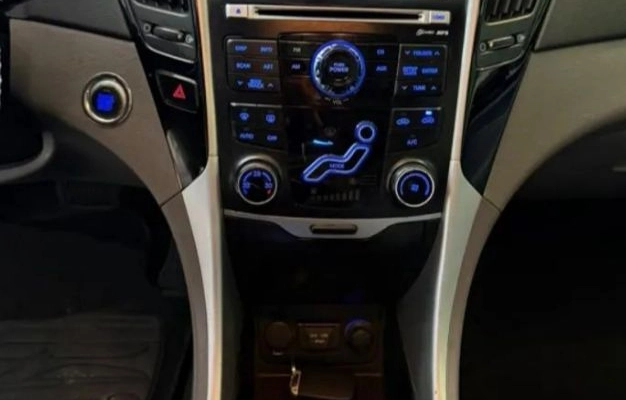 imagem-https://www.socarrao.com.br/sc-vehicle-images-prod/987672/1777070452567-gb-67a2de2.jpeg