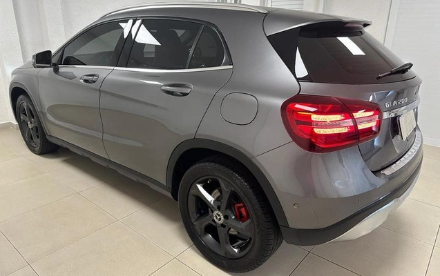 imagem-https://www.socarrao.com.br/sc-vehicle-images-prod/987749/1783612671478-7546038_7_B_2ae3a320dd.jpeg