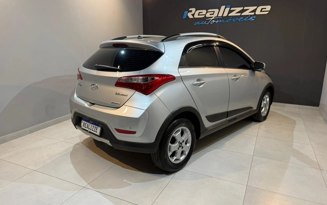 imagem-https://www.socarrao.com.br/sc-vehicle-images-prod/987921/1775583607577-003_5aea6cdca0a5e63de71cb305dc6b6cb2.jpeg