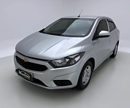 Chevrolet Onix 2018 Prata — foto 1 de 3
