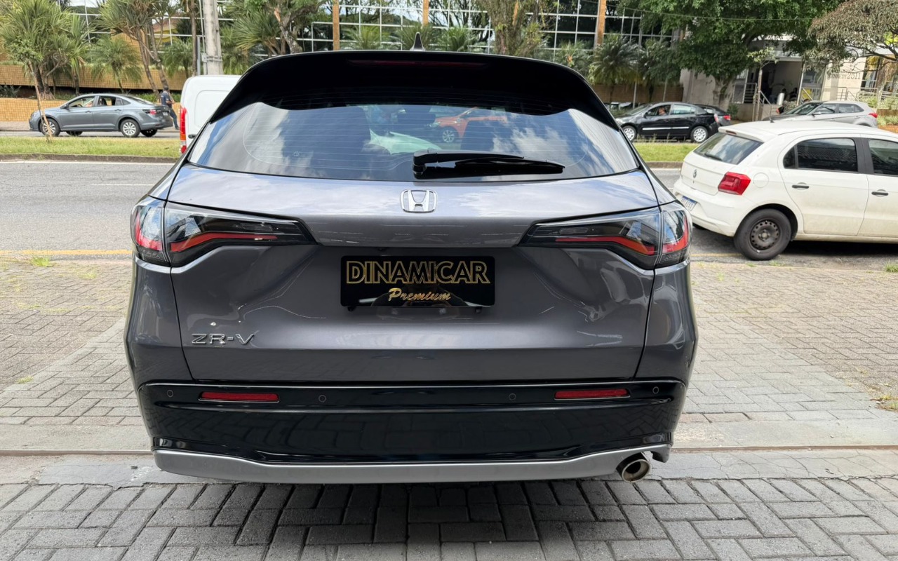 imagem-https://www.socarrao.com.br/sc-vehicle-images-prod/988096/1775587439943-NC5qcGVn.jpeg