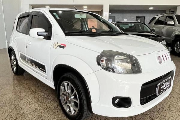 imagem-https://www.socarrao.com.br/sc-vehicle-images-prod/988120/1782996123311-7970196_3_B_48a3feecd5.jpeg