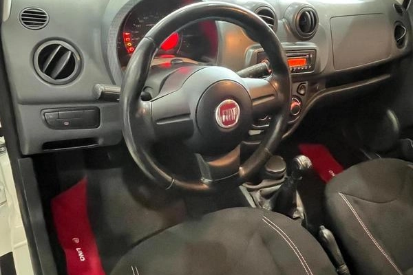 imagem-https://www.socarrao.com.br/sc-vehicle-images-prod/988120/1782996123318-7970196_9_B_96665d8b30.jpeg