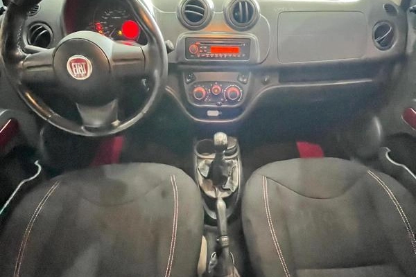 imagem-https://www.socarrao.com.br/sc-vehicle-images-prod/988120/1782996123320-7970196_11_B_316b8fecd9.jpeg
