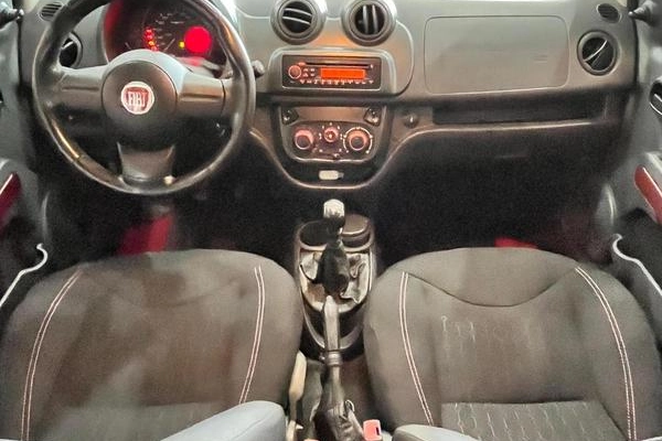 imagem-https://www.socarrao.com.br/sc-vehicle-images-prod/988120/1782996123322-7970196_13_B_86c7c4dab5.jpeg