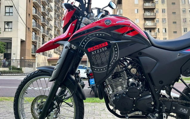imagem-https://www.socarrao.com.br/sc-vehicle-images-prod/988148/1775588441524-V2hhdHNBcHAgSW1hZ2UgMjAyNi0wNC0wMSBhdCAxNy4wMC4yMyAoNSkuanBlZw.jpeg