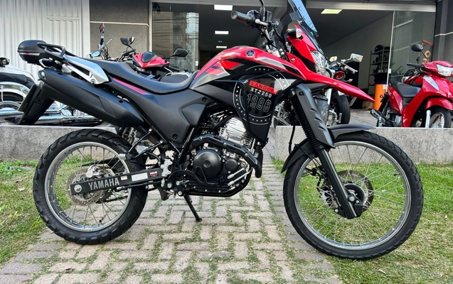 imagem-https://www.socarrao.com.br/sc-vehicle-images-prod/988148/1775588442871-V2hhdHNBcHAgSW1hZ2UgMjAyNi0wNC0wMSBhdCAxNy4wMC4yMSAoMikuanBlZw.jpeg