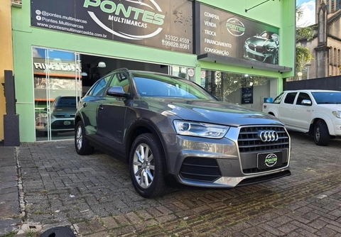 Audi Q3 2017 Cinza — foto 1 de 3