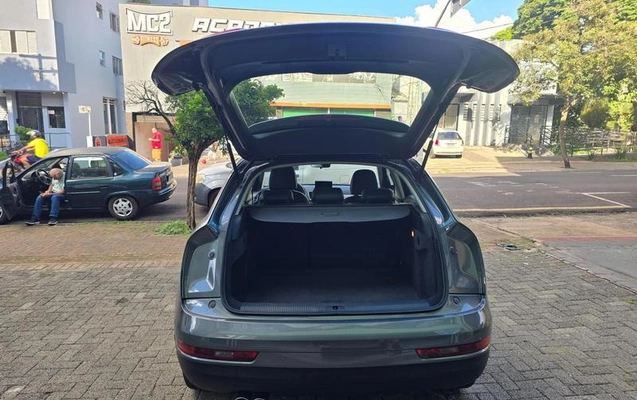 imagem-https://www.socarrao.com.br/sc-vehicle-images-prod/988275/1785878138827-7970229_6_B_01588e1963.jpeg