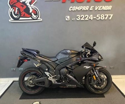 YAMAHA YZF R-1 1000 2007 Prata — foto 1 de 3