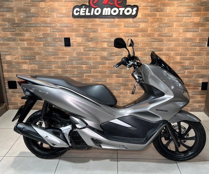 Honda PCX 150/DLX 2019 Prata — foto 1 de 3