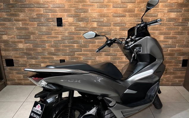 imagem-https://www.socarrao.com.br/sc-vehicle-images-prod/988364/1786727026206-20e9c7682e0d48e880ea664aeb30dfe1_1781117855668.jpg
