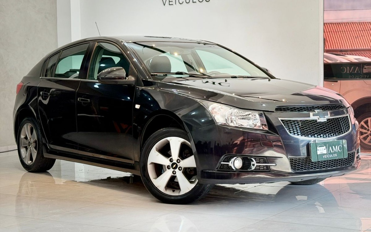 Chevrolet Cruze 2014 Preto — foto 1 de 3