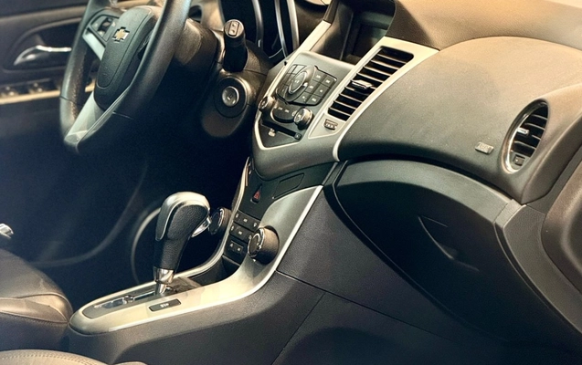 imagem-https://www.socarrao.com.br/sc-vehicle-images-prod/988408/1775592474001-V2hhdHNBcHAgSW1hZ2UgMjAyNi0wNC0wNyBhdCAxNS4xNS4zOSAoMSkuanBlZw.jpeg