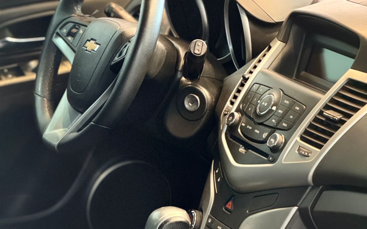 imagem-https://www.socarrao.com.br/sc-vehicle-images-prod/988408/1775592474122-V2hhdHNBcHAgSW1hZ2UgMjAyNi0wNC0wNyBhdCAxNS4xNS4zOS5qcGVn.jpeg