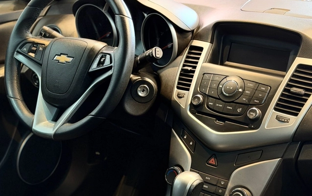 imagem-https://www.socarrao.com.br/sc-vehicle-images-prod/988408/1775592474355-V2hhdHNBcHAgSW1hZ2UgMjAyNi0wNC0wNyBhdCAxNS4xNS40MS5qcGVn.jpeg