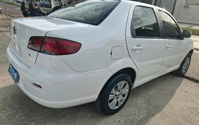 imagem-https://www.socarrao.com.br/sc-vehicle-images-prod/988418/1783448911660-7970831_9_B_2587403aa5.jpeg
