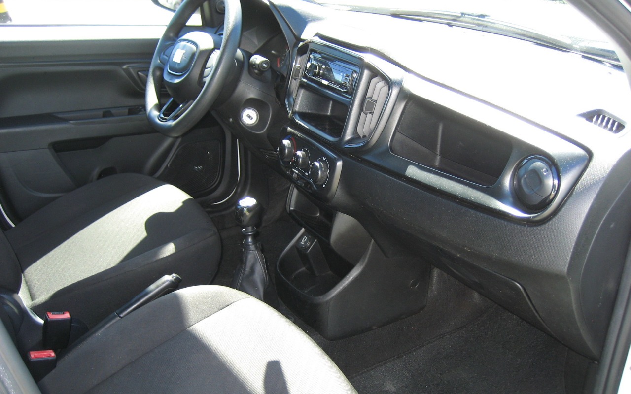 imagem-https://www.socarrao.com.br/sc-vehicle-images-prod/988430/1775761140478-SU1HXzE4MjYuSlBH.JPG