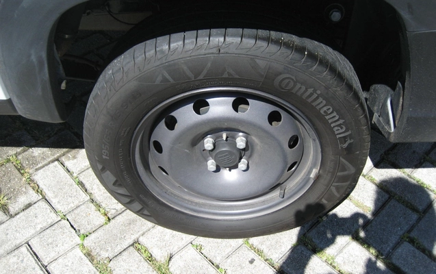 imagem-https://www.socarrao.com.br/sc-vehicle-images-prod/988430/1775761141105-SU1HXzE4MzUuSlBH.JPG