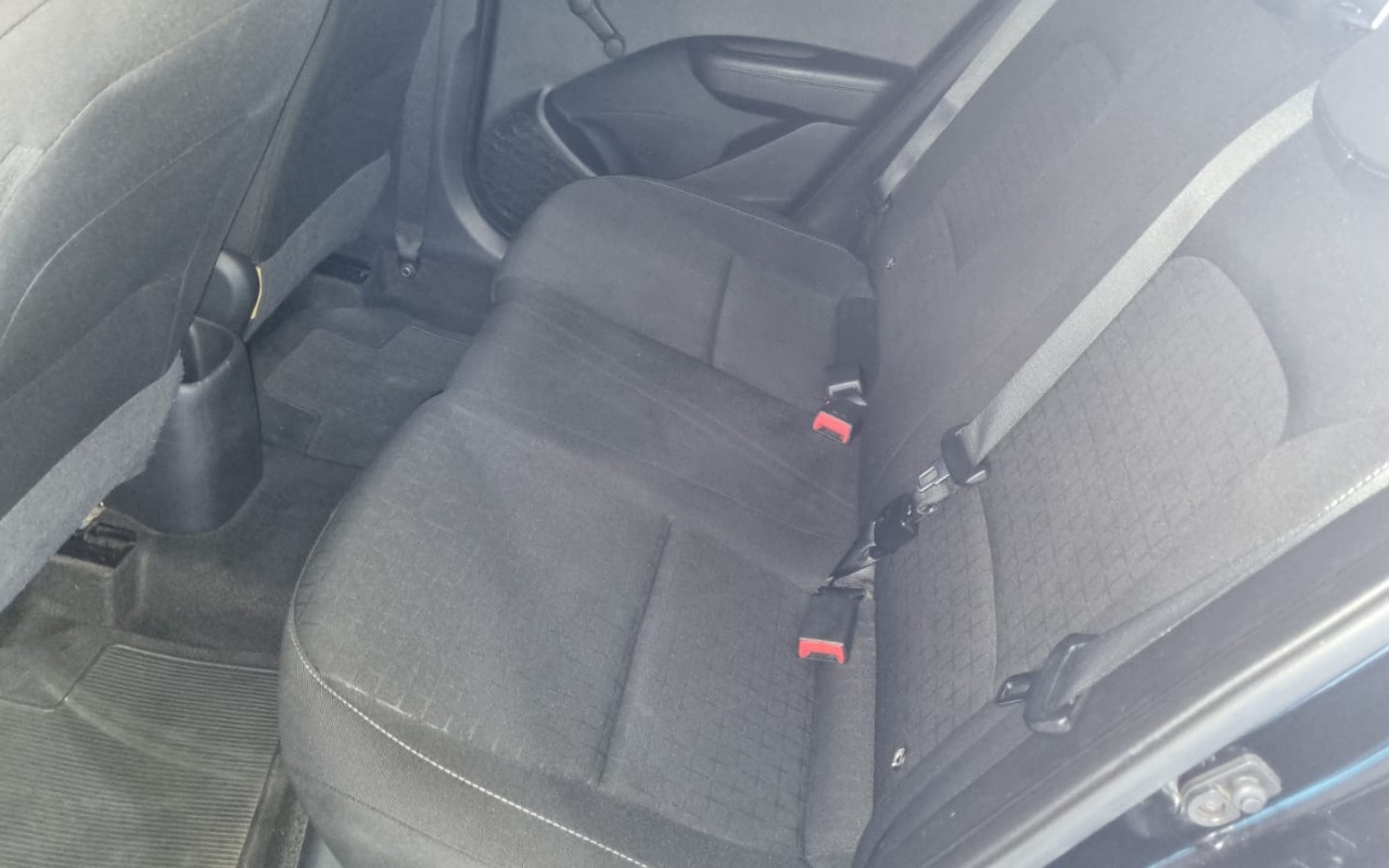imagem-https://www.socarrao.com.br/sc-vehicle-images-prod/988491/1775593566808-V2hhdHNBcHAgSW1hZ2UgMjAyNi0wNC0wNyBhdCAxNC40OS4yNC5qcGVn.jpeg