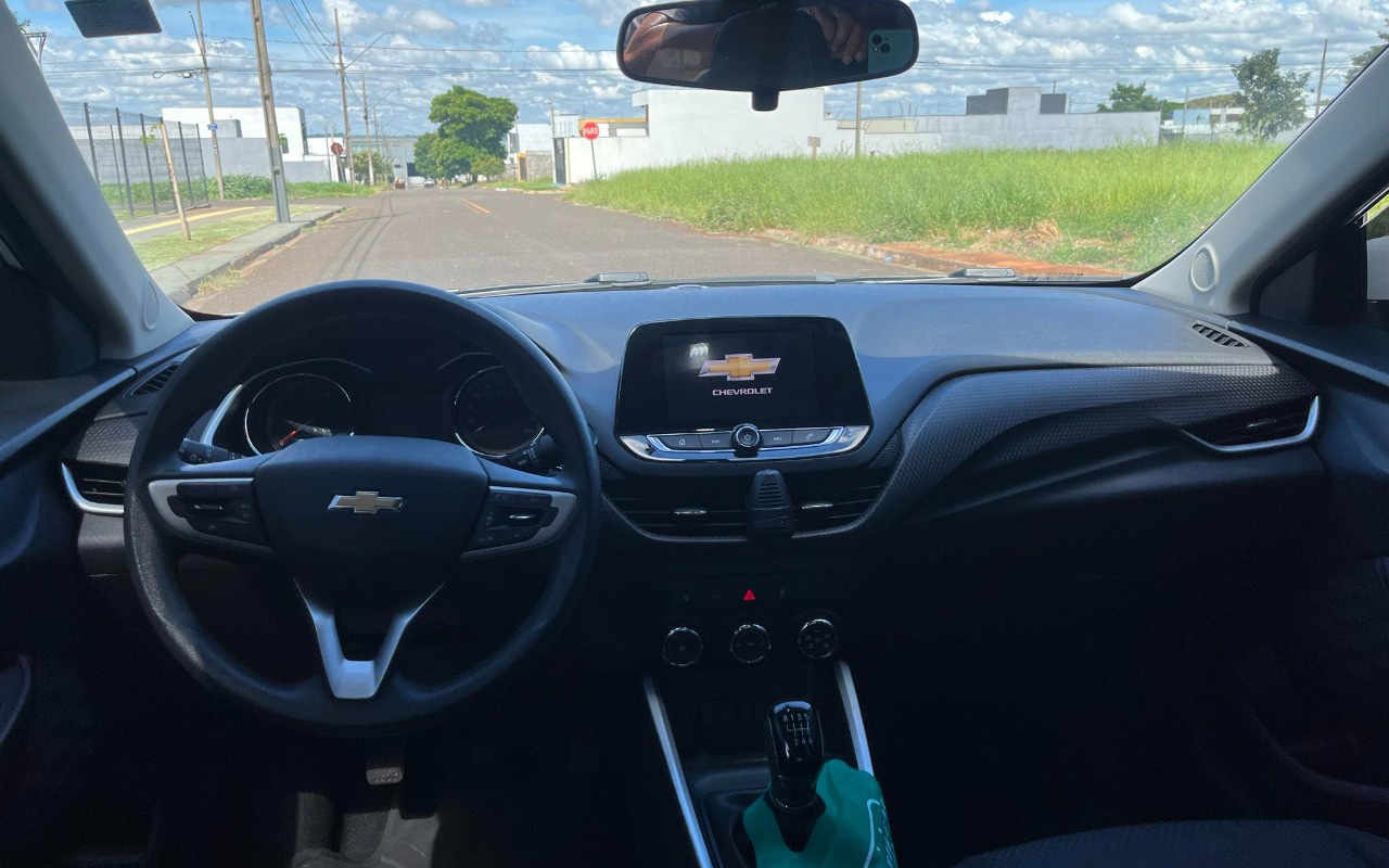 imagem-https://www.socarrao.com.br/sc-vehicle-images-prod/988501/1775593620556-MTUyMzlmNjQtMzY0NC00ZmYwLWIxYTktMTA0YWFlZWNiNmY3LmpwZw.jpg
