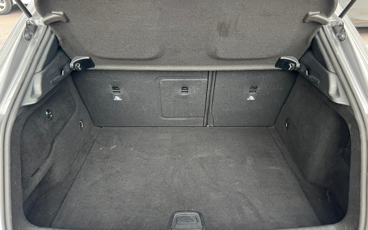 imagem-https://www.socarrao.com.br/sc-vehicle-images-prod/988526/1775594294498-V2hhdHNBcHAgSW1hZ2UgMjAyNi0wNC0wNyBhdCAxNi4yOC40OC5qcGVn.jpeg