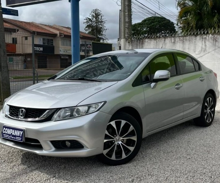 Honda Civic 2015 Prata — foto 1 de 3