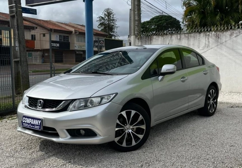 Honda Civic 2015 Prata — foto 1 de 3