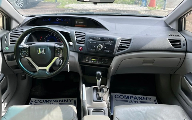 imagem-https://www.socarrao.com.br/sc-vehicle-images-prod/988557/1775653503219-V2hhdHNBcHAgSW1hZ2UgMjAyNi0wNC0wOCBhdCAwOS41OS4wNyAoMSkuanBlZw.jpeg