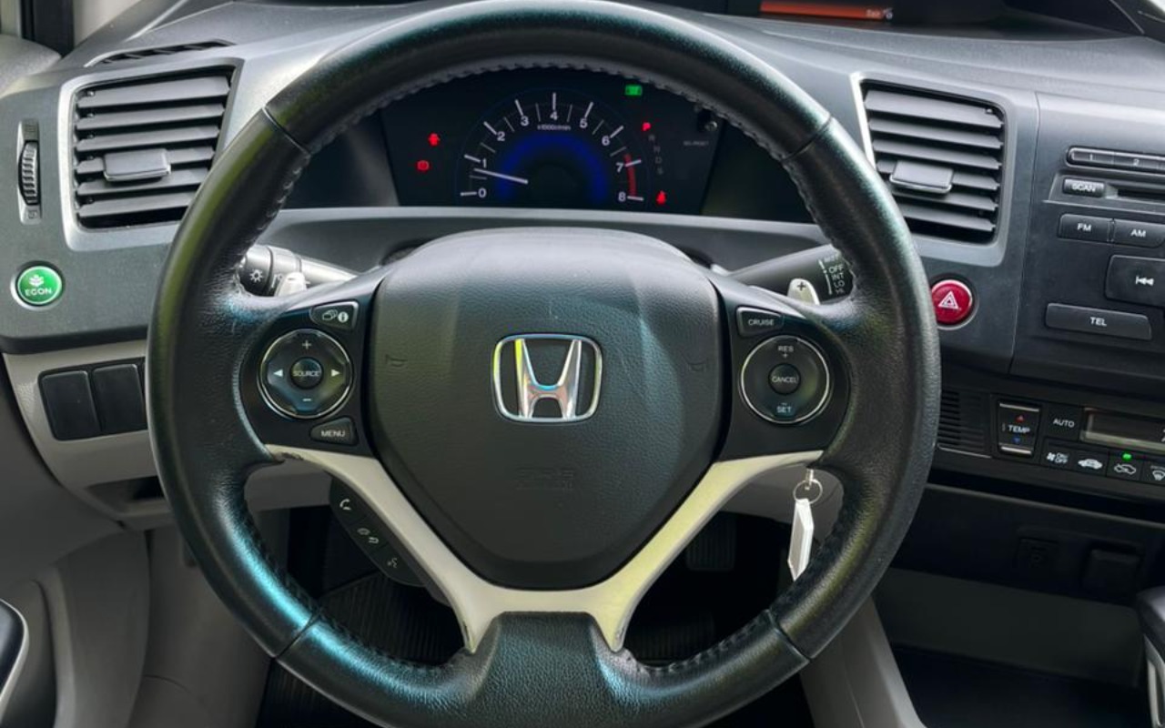 imagem-https://www.socarrao.com.br/sc-vehicle-images-prod/988557/1775653503269-V2hhdHNBcHAgSW1hZ2UgMjAyNi0wNC0wOCBhdCAwOS41OS4wNyAoMikuanBlZw.jpeg